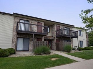 1506 Vale Park Rd APT 1416, Valparaiso, IN 46383
