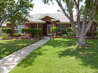 7222 Wilshire Dr, Rowlett, TX 75089