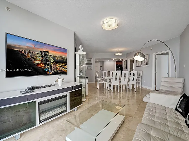 16699 Collins Ave #4106 — Photo 18