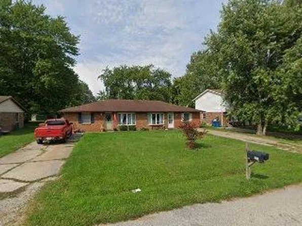 1008 S 21st St, Chesterton, IN 46304