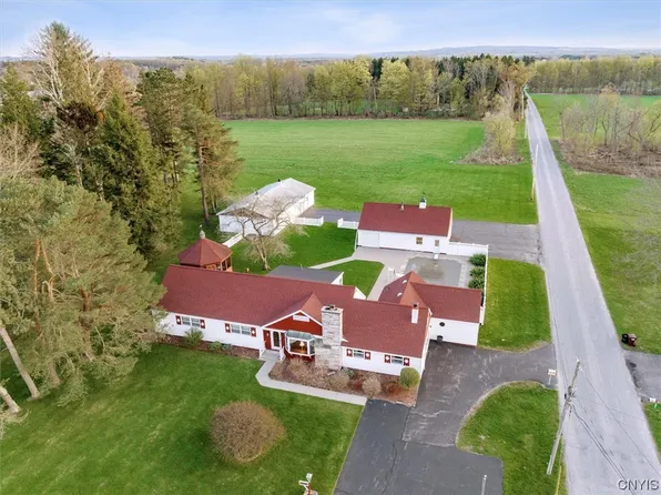 8104 Humphrey Rd, Oriskany, NY 13424