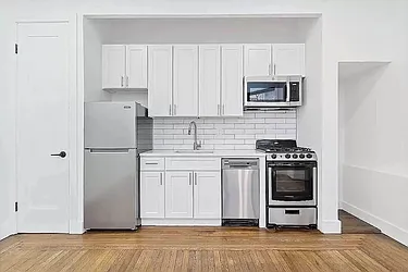 Rented by MOTION New York