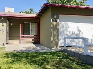 44026 Fern Ave, Lancaster, CA 93534