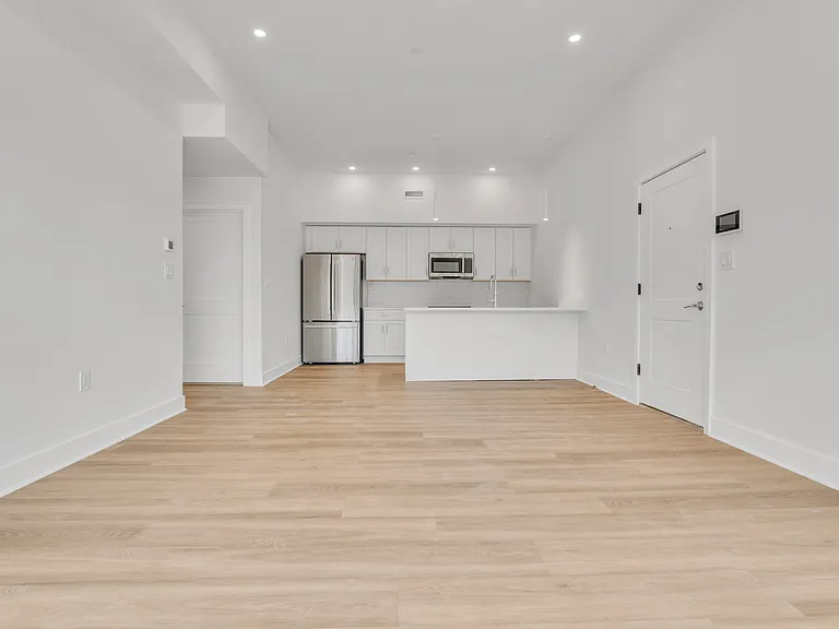 25 Gardner — Photo 3