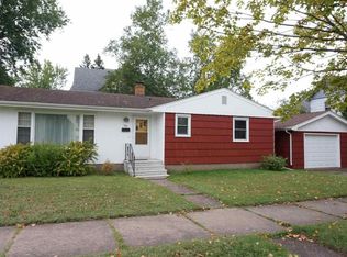 504 3rd Ave, Two Harbors, MN 55616