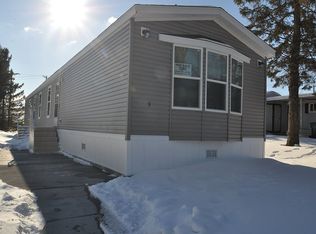 3 Meadowbrook Park, Iron Ridge, WI 53035