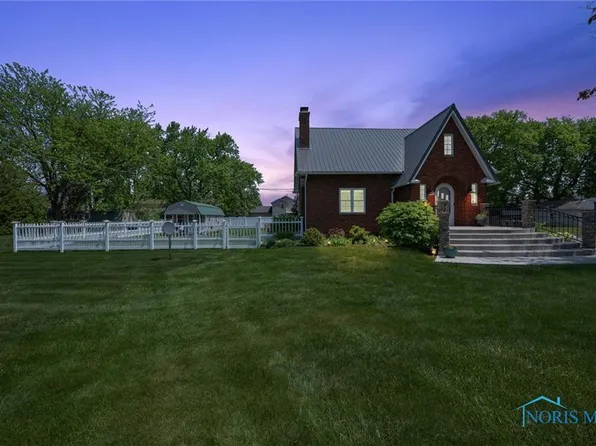 28223 E Broadway St, Walbridge, OH 43465