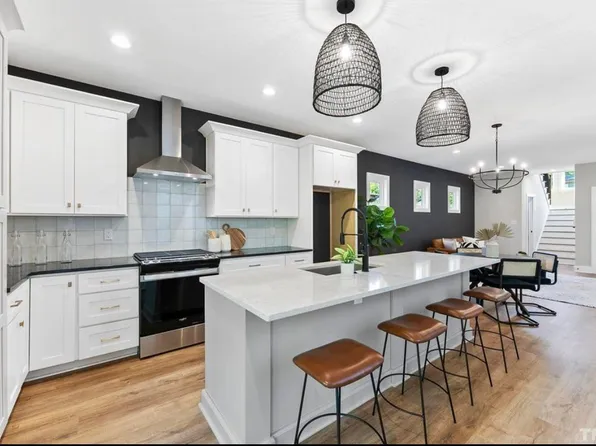 1806 Pritchard Pl #D, Durham, NC 27707