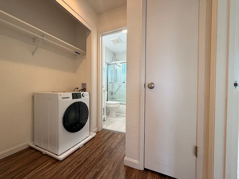 1156 Santa Clara St #8 — Photo 17