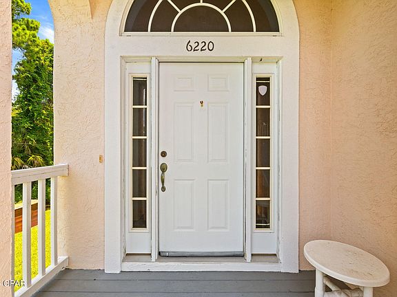 3rd image of 6220 N Lagoon Dr