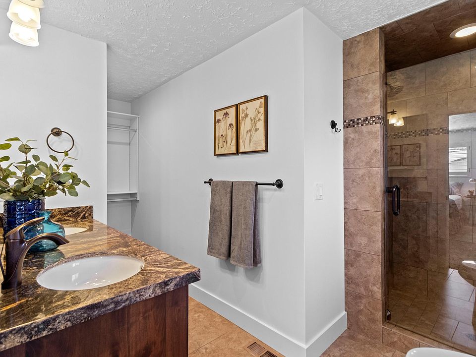 1st image of 3069 E Finlandia Ct S