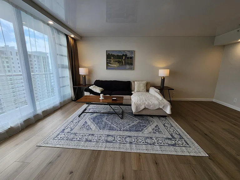 1720 Harrison St #16B — Photo 10