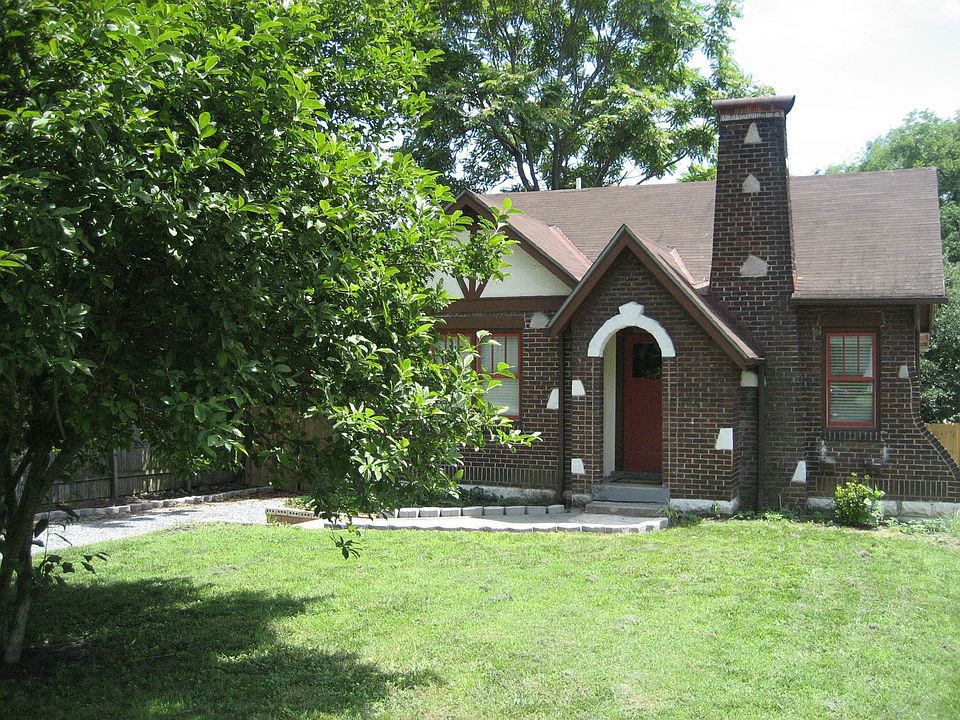 2113 Creighton Avenue