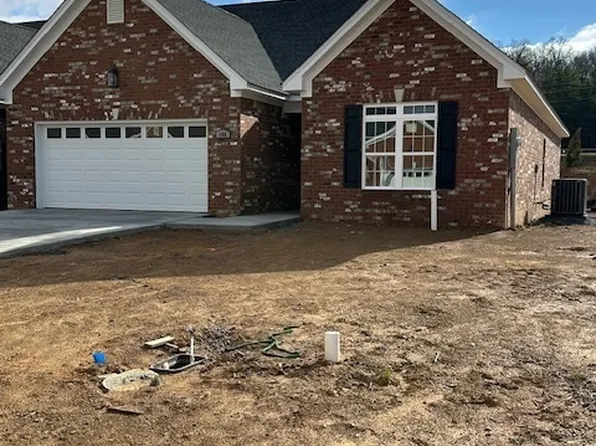 108 Freedoms Way, Calhoun, GA 30701