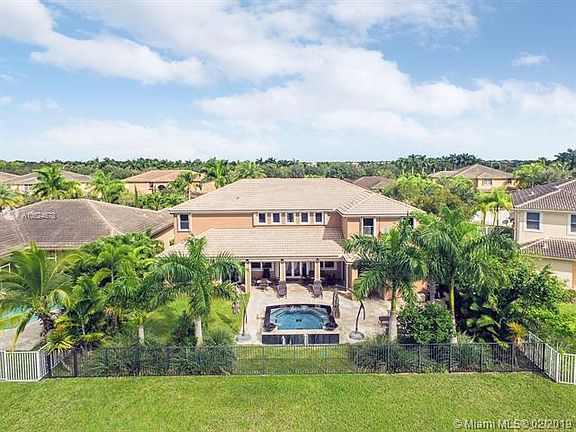 2nd image of 19456 N Coquina Way