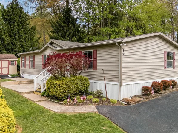29 Reid Dr, Nottingham, PA 19362