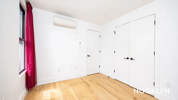 Rented by Nooklyn NYC LLC | media 27