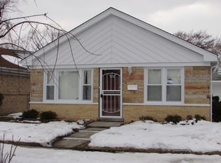 1042 Cernan Dr, Bellwood, IL