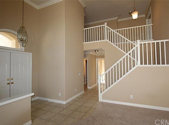 3rd image of 301 Sierra Madre Way