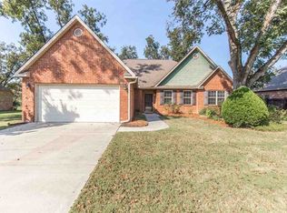 204 Parkview Grv, Kathleen, GA 31047