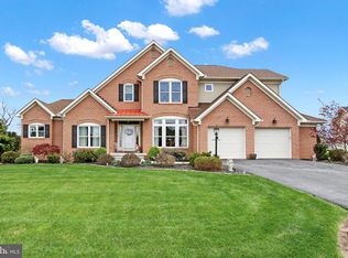 1134 Shannon Dr S #S, Greencastle, PA 17225