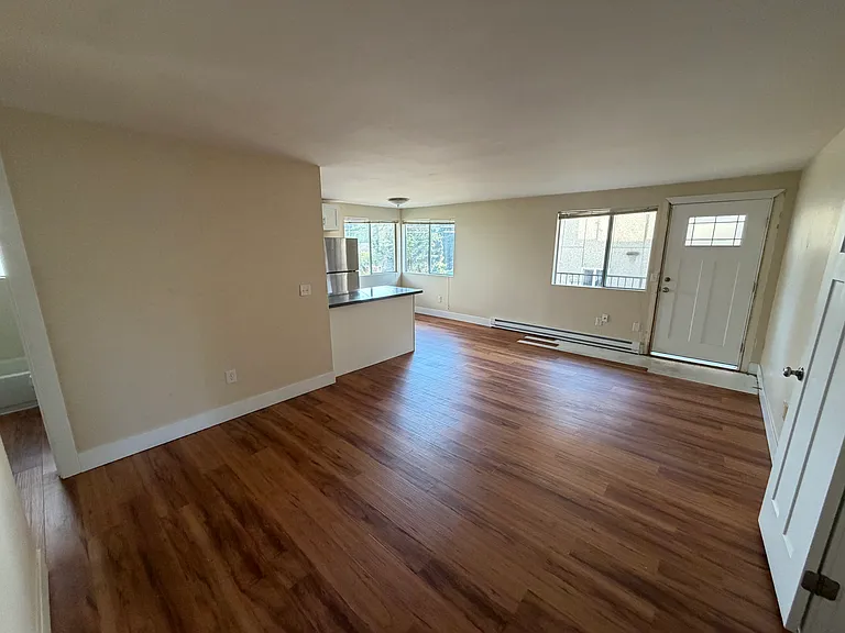 2028 NW 58th St #3 — Photo 6