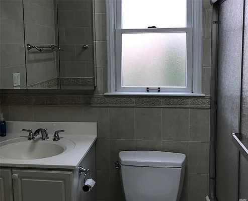 Rented by Douglas Elliman | media 7