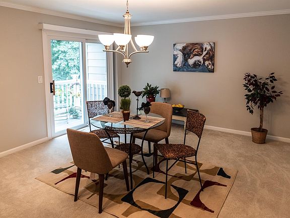 3rd image of 3744 Ashworth Dr Unit 3744-C