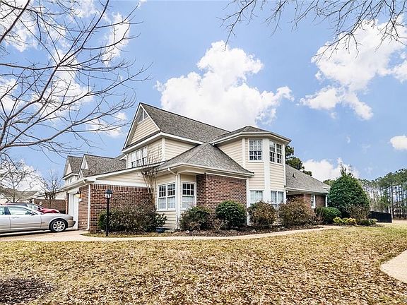 3rd image of 5927 Morgans Glen Dr