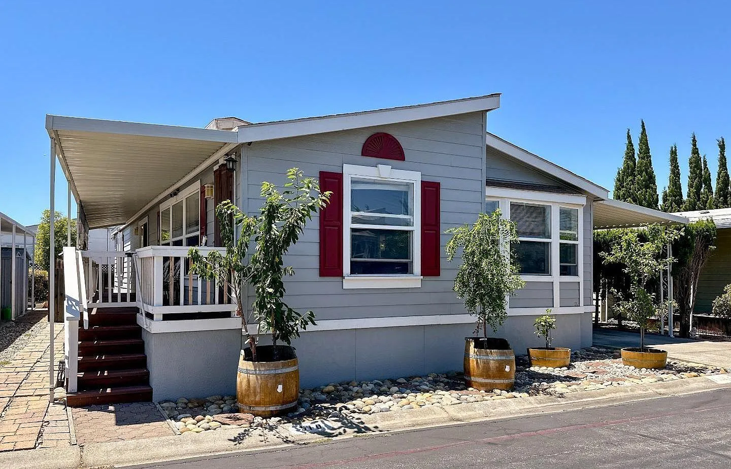 1220 Vienna Dr Spc 510 photo 1