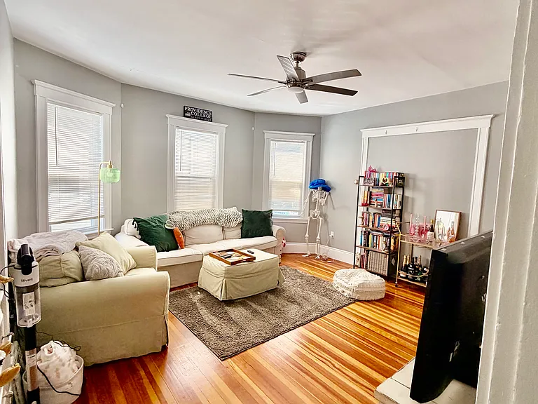 185 Minot St #2 — Photo 4