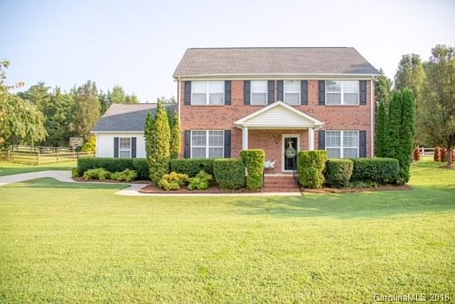 1st image of 102 Heather Glen Ln