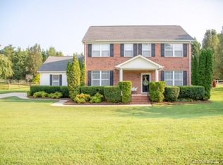 102 Heather Glen Ln, Belmont, NC 28012