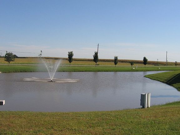 Wolf Creek Pond/Park Area