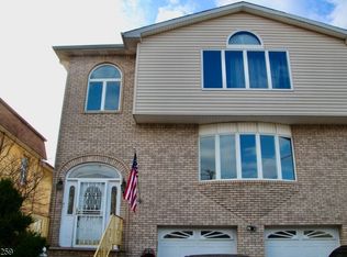 234 Copeland Ave, Lyndhurst, NJ 07071
