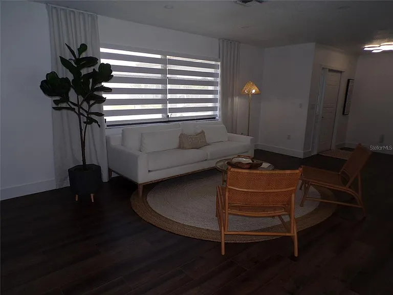 1802 Los Alamos Dr — Photo 42