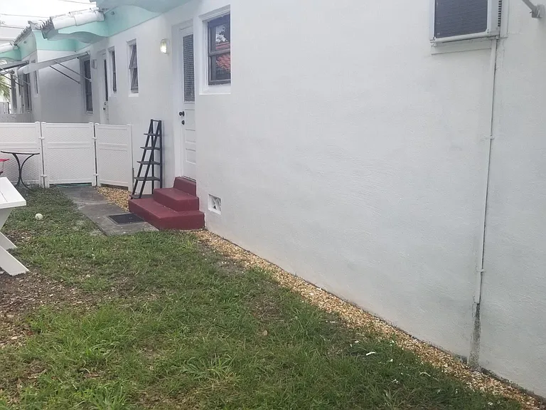 1830 Jackson St #1 — Photo 9