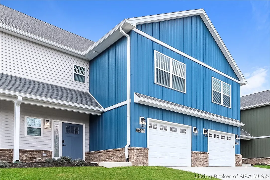 3 bed, 2.5 bath, 1722 sqft, $1,865 — Photo 2