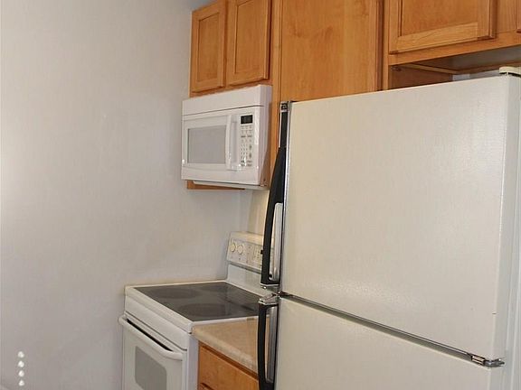 5th image of 6510 NW 29th Ter