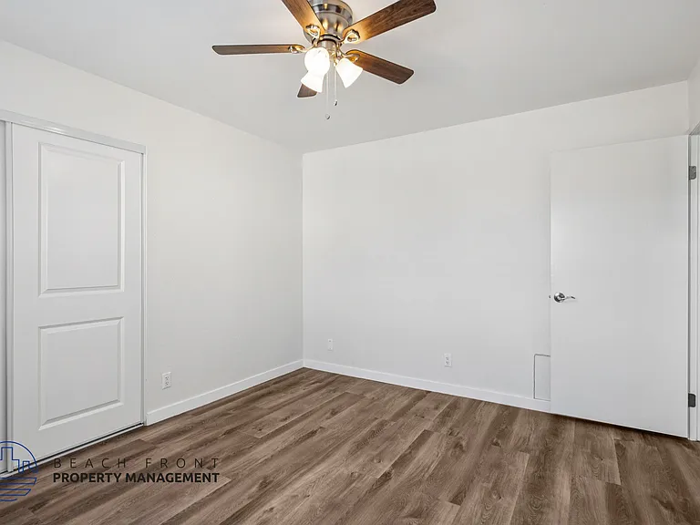 4433 W 120th St. — Photo 17
