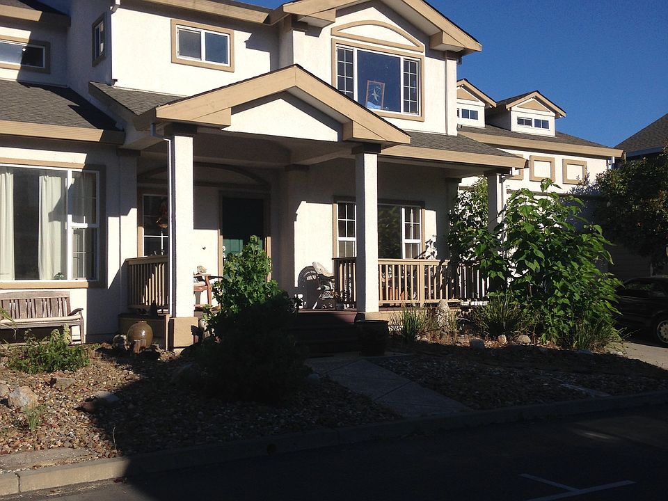 2nd image of 127 Legacy Ct