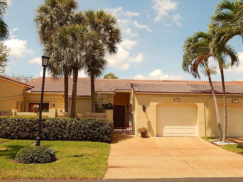 1st image of 709 Deer Creek Emerald Way W