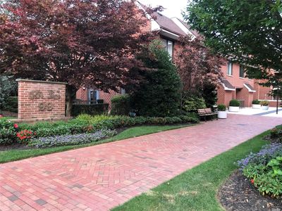 99 S Park Ave UNIT 21, Rockville Centre, NY, 11570