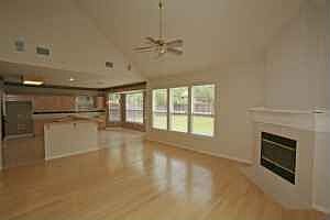 2nd image of 3712 Aspen Creek Pkwy