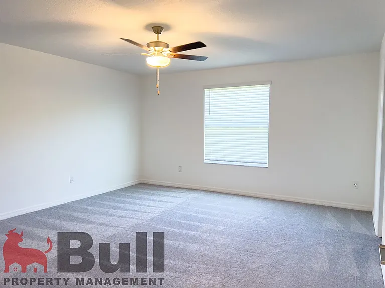 1754 Red Loop — Photo 17