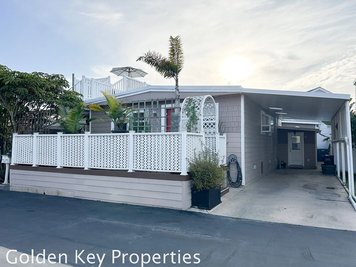 Welcome to this stunning 4-bedroom, 2-bathroom home located in the desirable 55+ community of Sol... — Photo 1