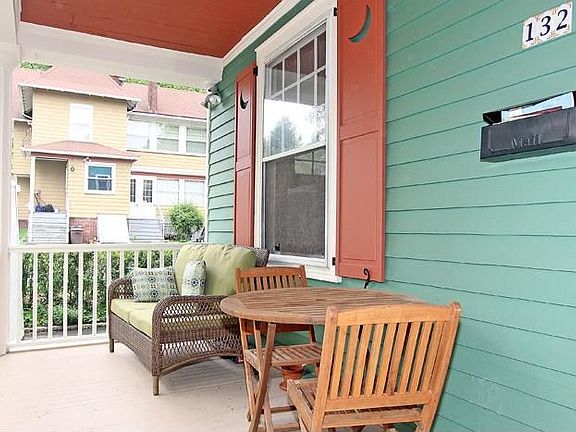 5th image of 132 Prospect Pl