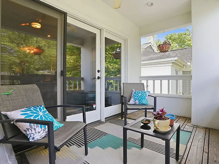 700 Bishops Park Dr #306 — Photo 27