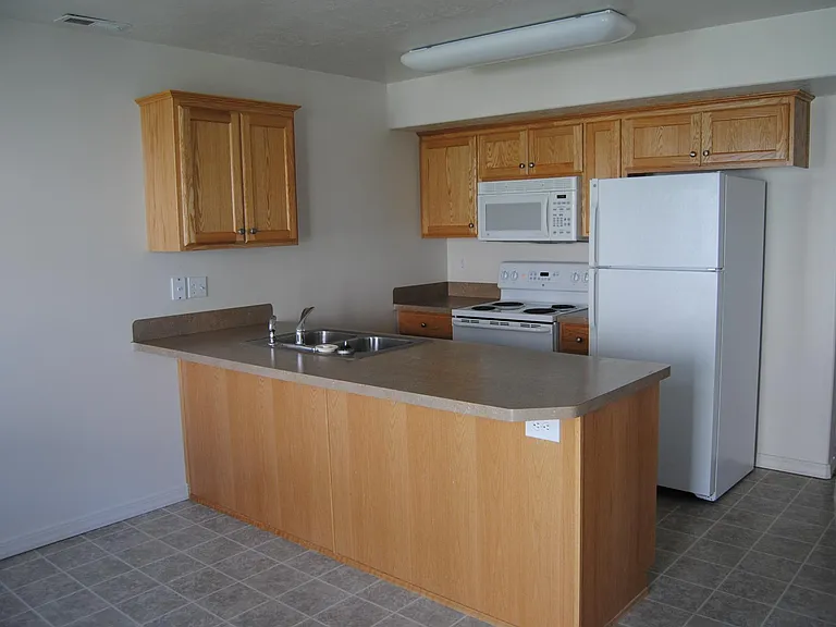 1537 N Stevens Dr #C — Photo 3