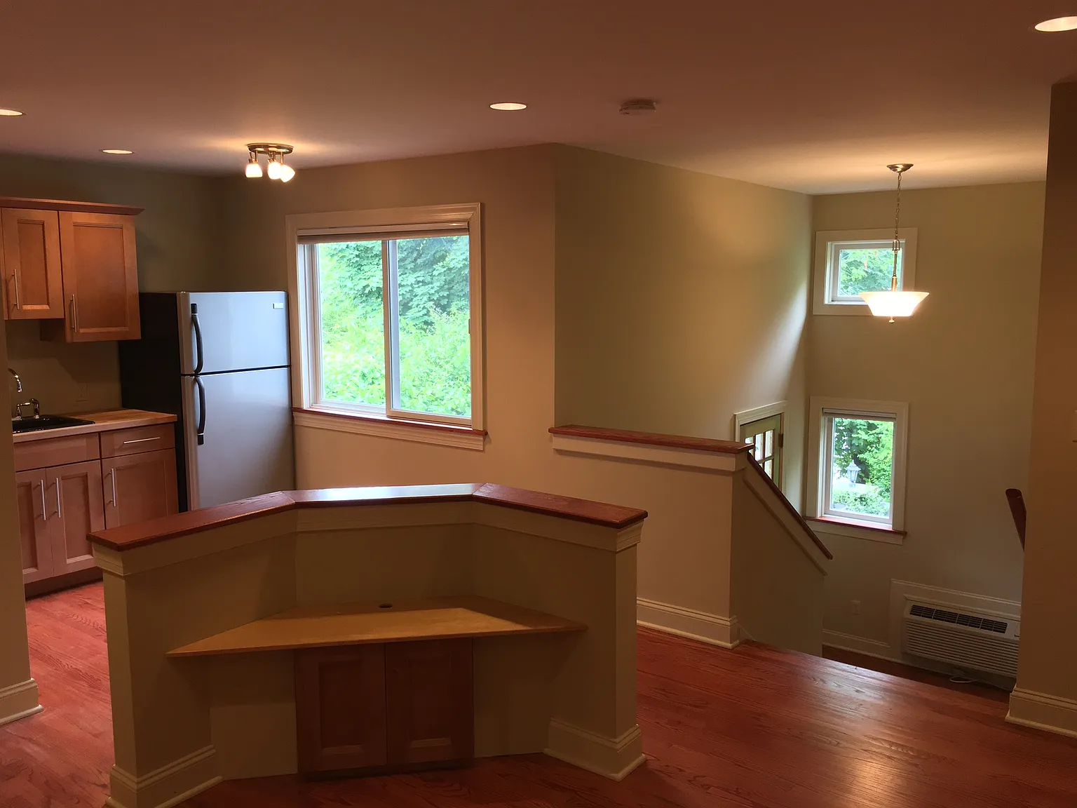 1 bed, 720 sqft, $2,350 — Photo 3
